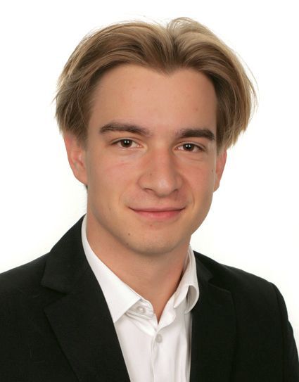 Szymon Scibior - Head of Hackathons
